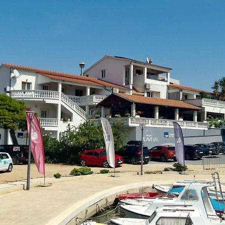 Plavi Val Apartments Трибунь Экстерьер фото